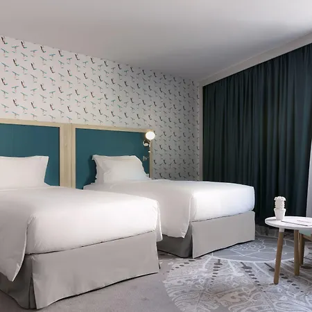 Hampton By Hilton Paris Clichy-2